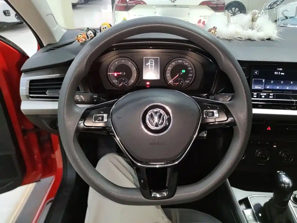 Volkswagen Lavida — миниатюра 11