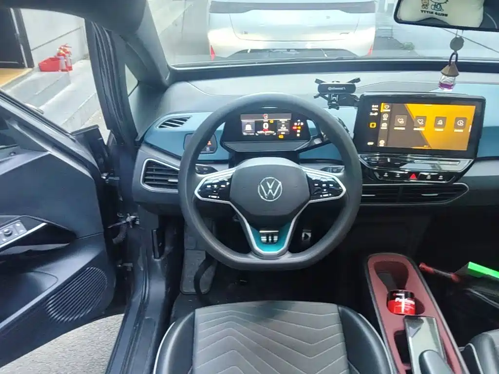 Volkswagen ID.3 — миниатюра 11