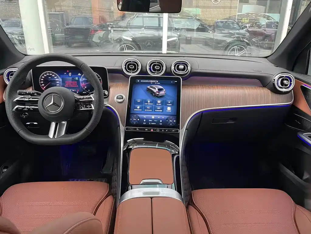 Mercedes-Benz GLC — миниатюра 7