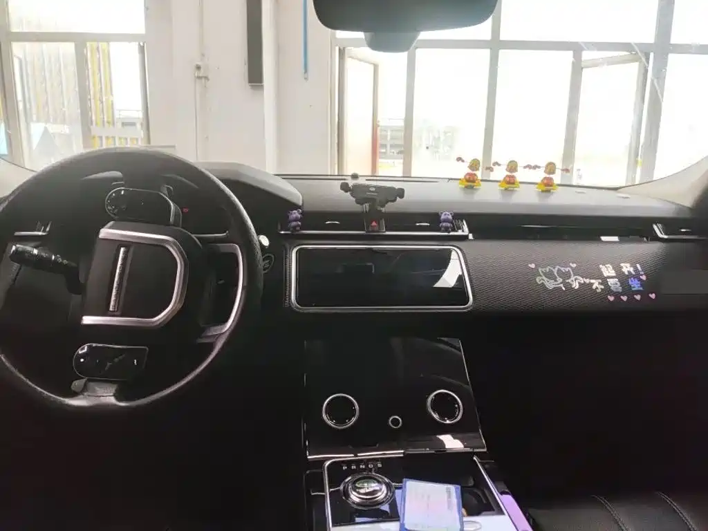 Land Rover Velar — миниатюра 7