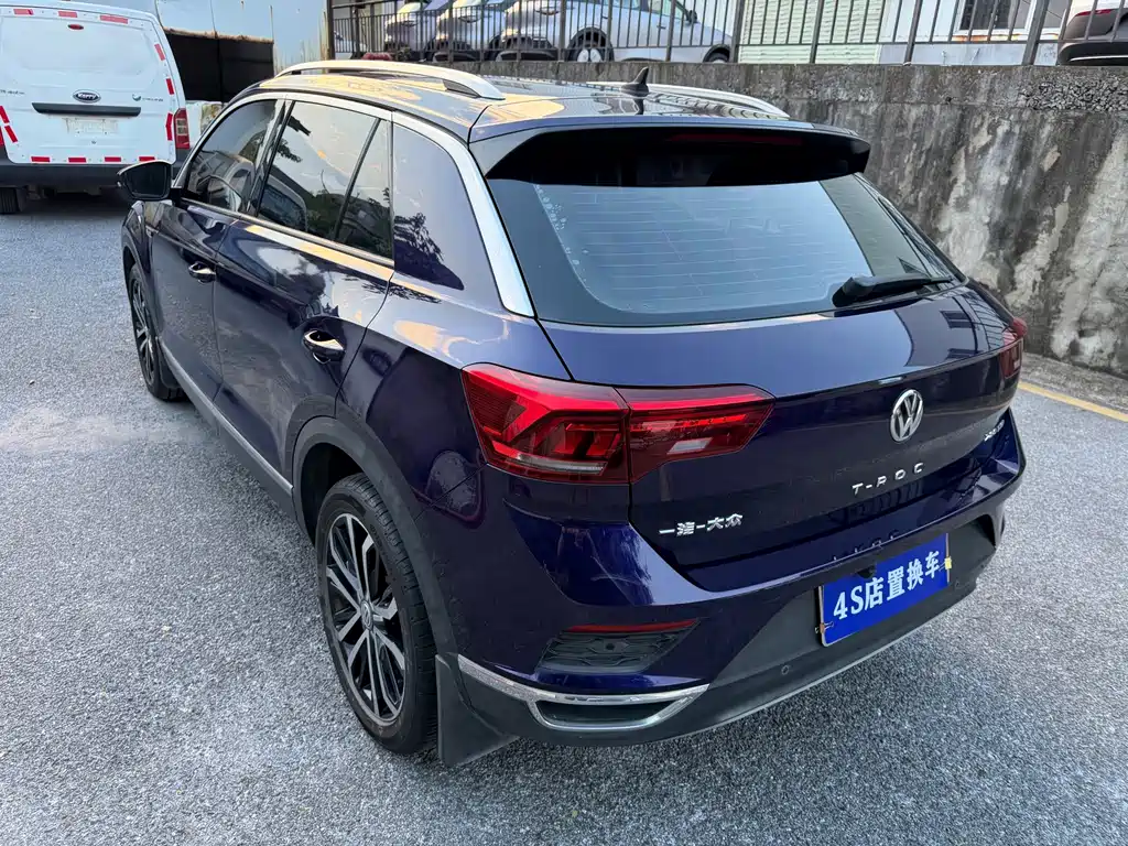 Volkswagen T-Roc — миниатюра 4