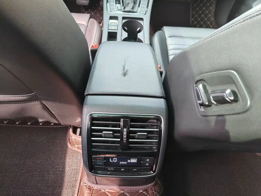 Volkswagen Magotan — миниатюра 12