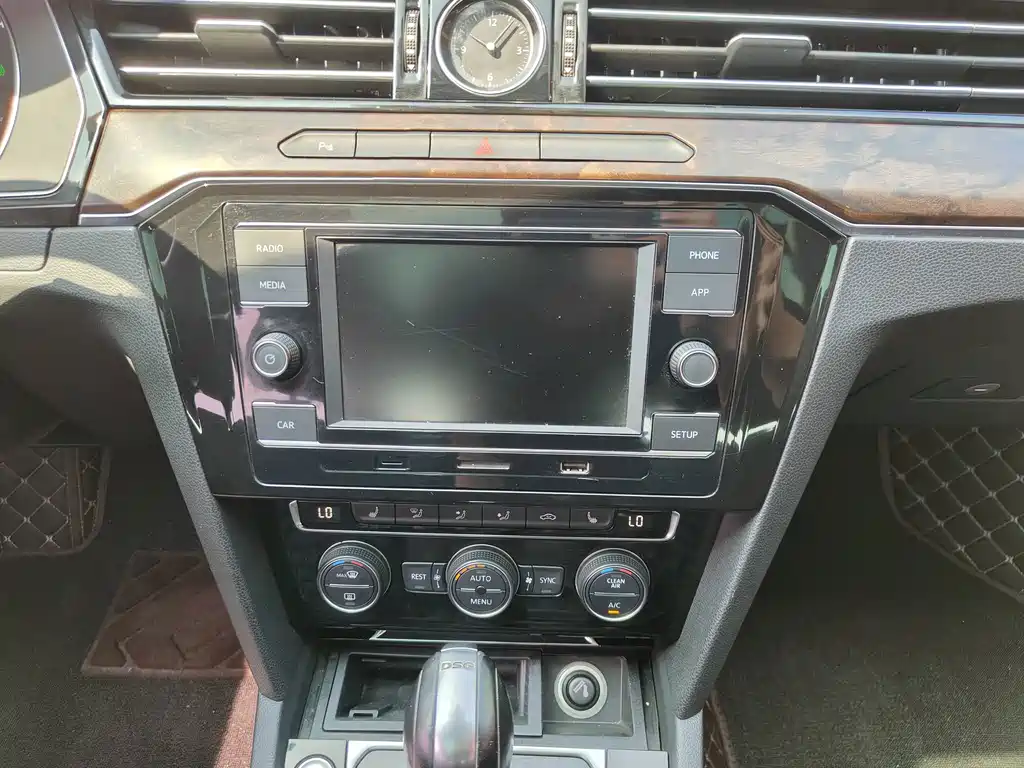 Volkswagen Magotan — миниатюра 11