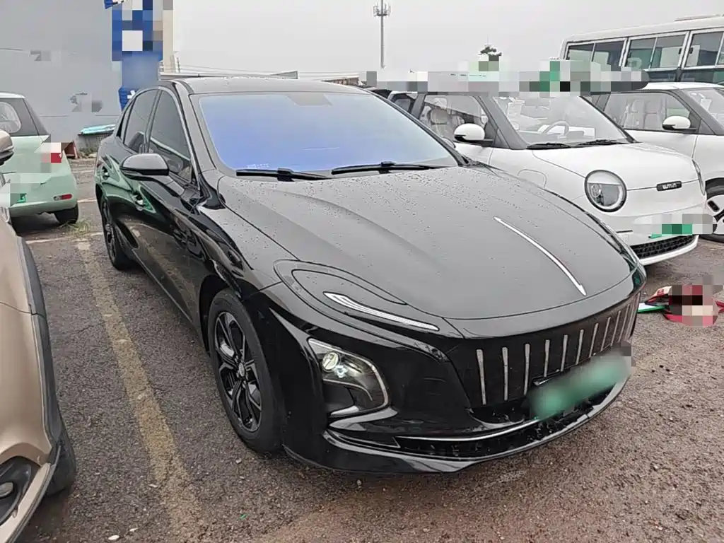 Hongqi Hongqi E-QM5 — миниатюра 4