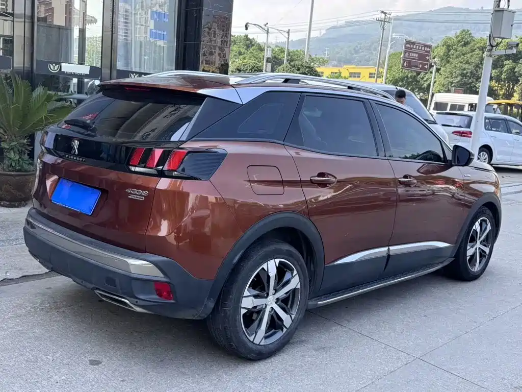 Peugeot 4008 — миниатюра 6
