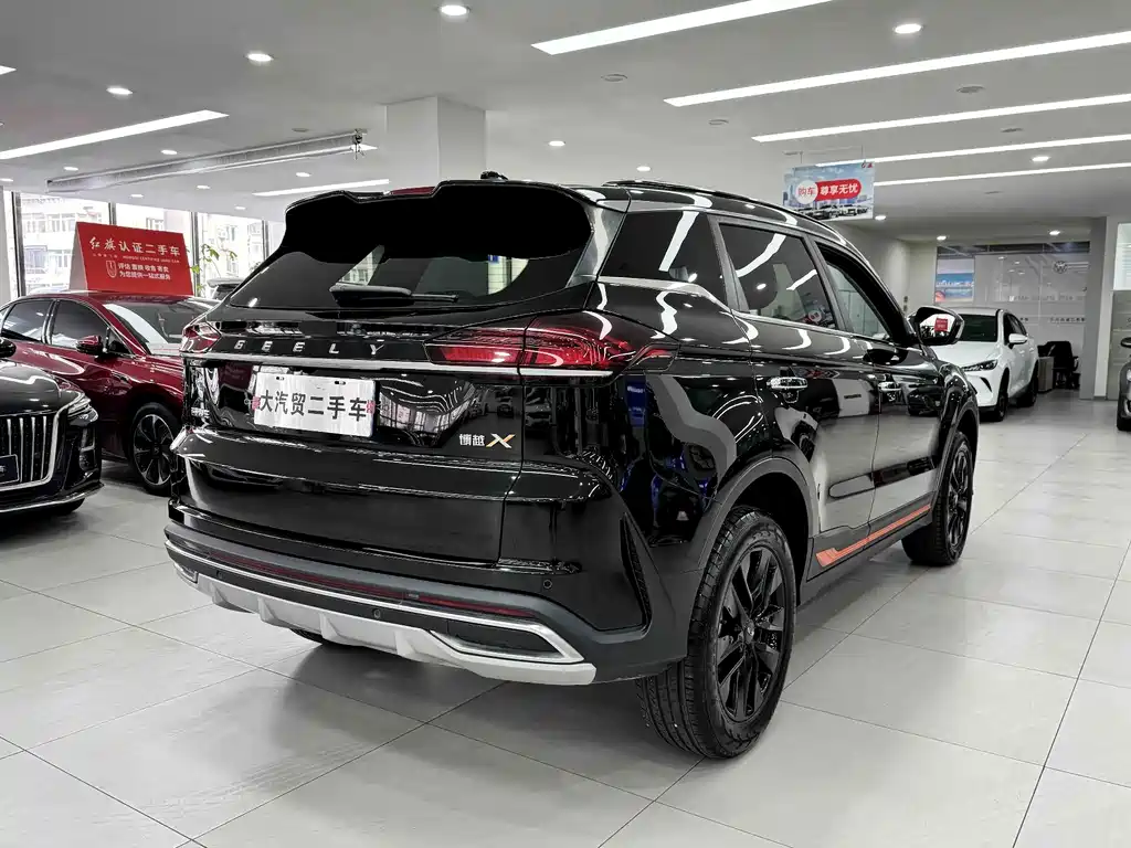 Geely Boyue — миниатюра 4