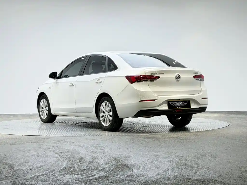 Buick Excelle — миниатюра 4