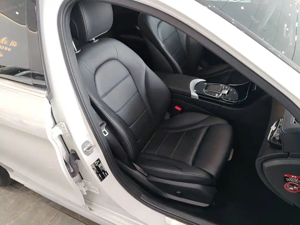Mercedes-Benz C-Class — миниатюра 25
