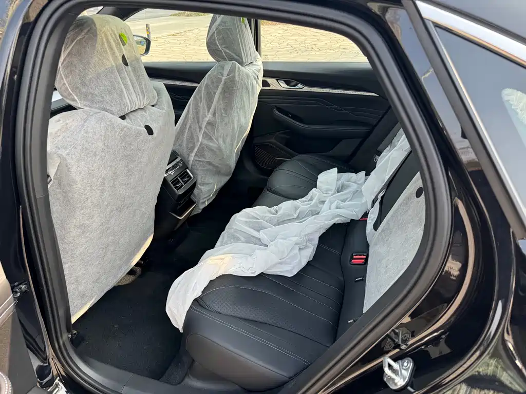 GEELY AUTOMOBILE XINGRUI