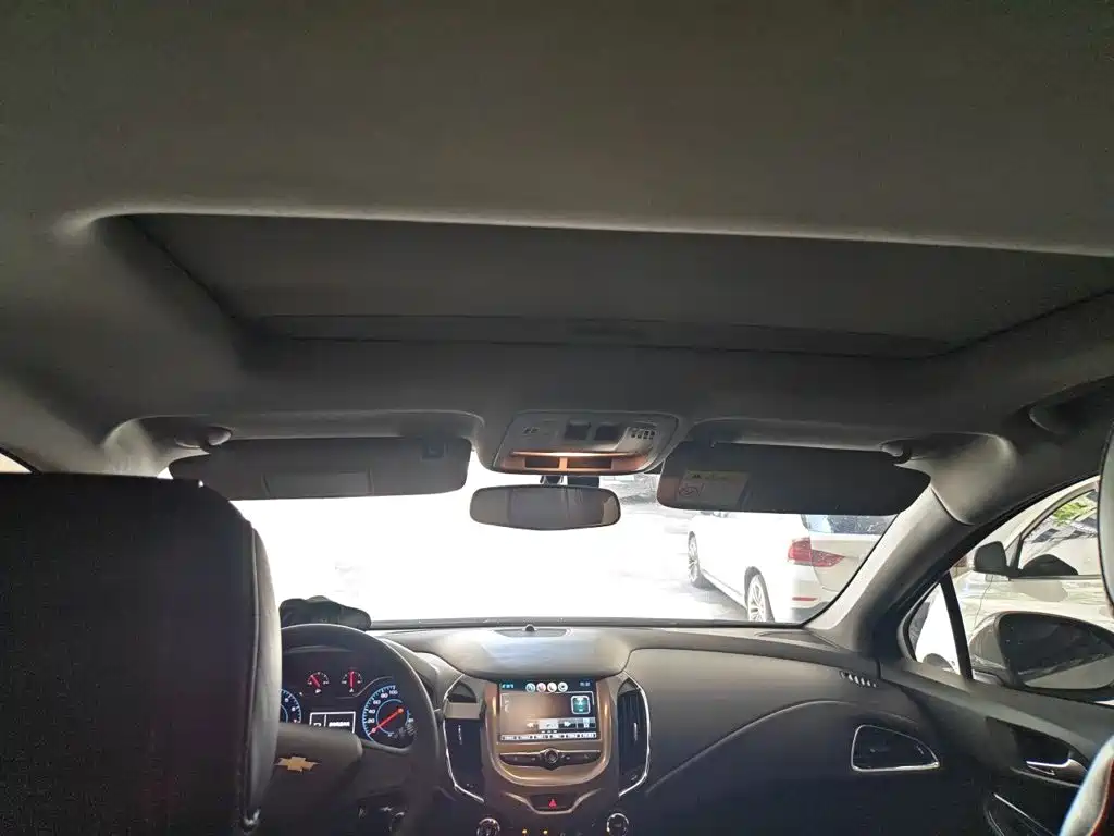 Chevrolet Cruze — миниатюра 9