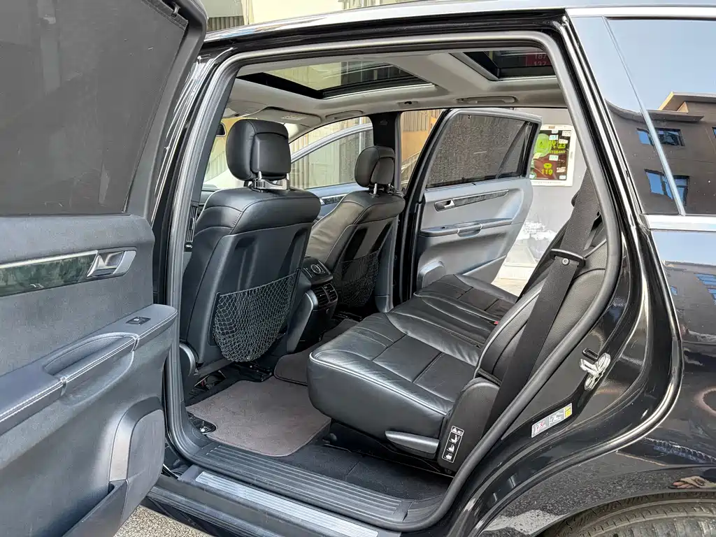 Mercedes-Benz R-Class — миниатюра 10