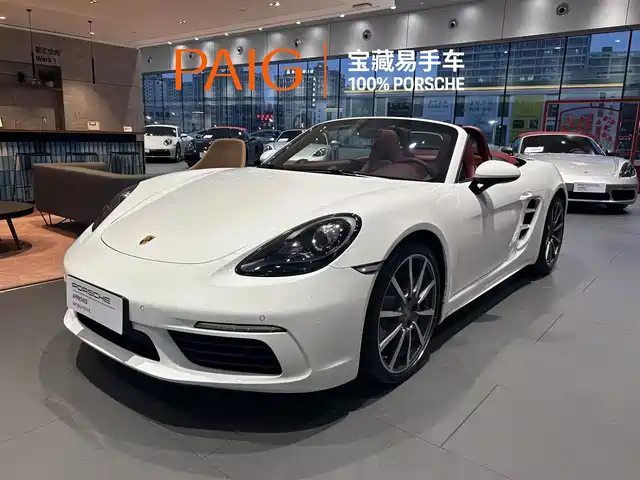 PORSCHE 718