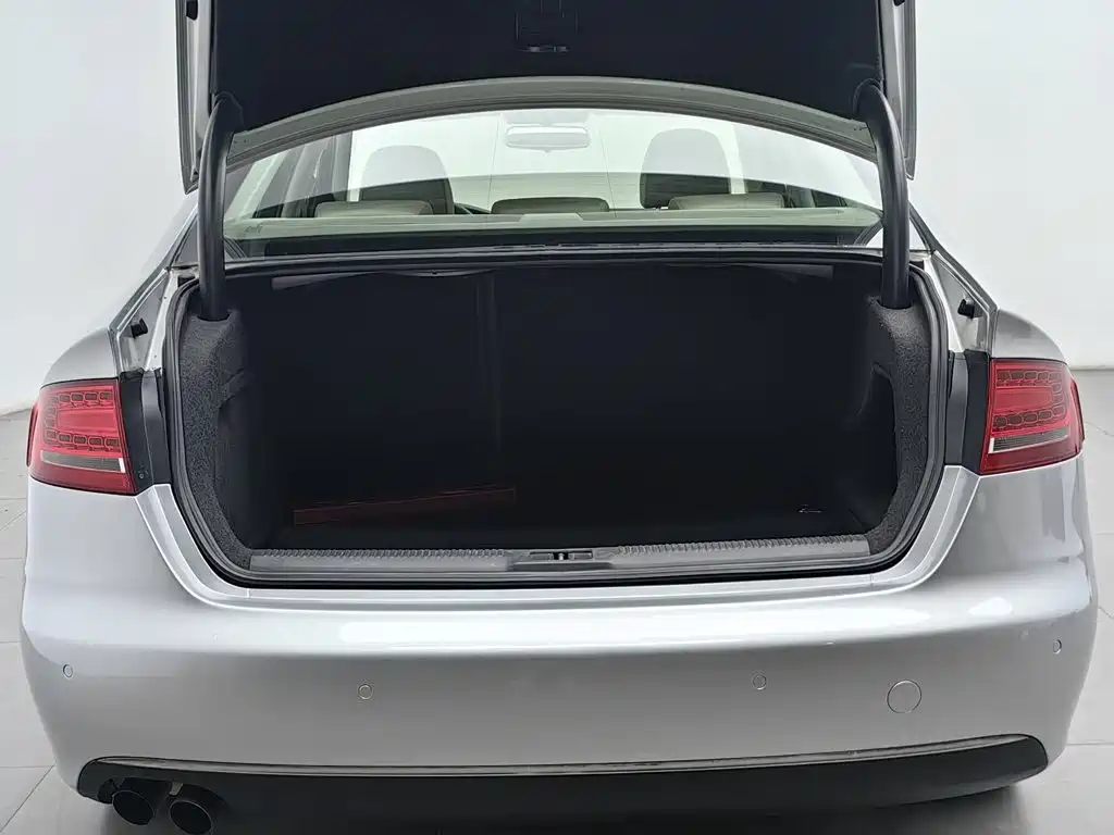 Audi A4L — миниатюра 16