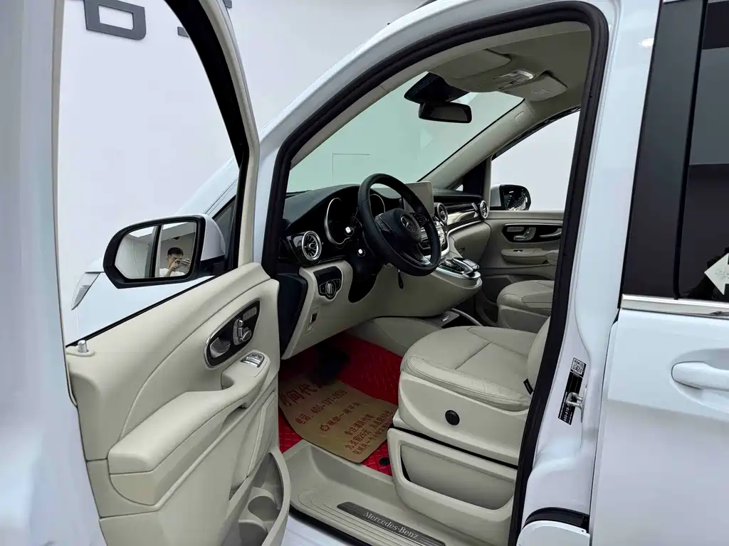 Mercedes-Benz V-Class V 260 Navigator Edition China VI, фото 7