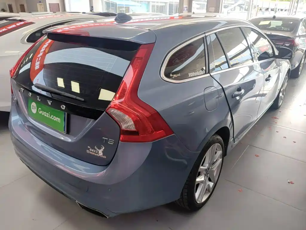 Volvo V60 — миниатюра 7