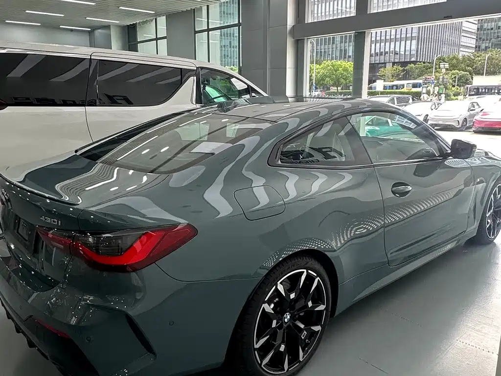 BMW 4 Series — миниатюра 8