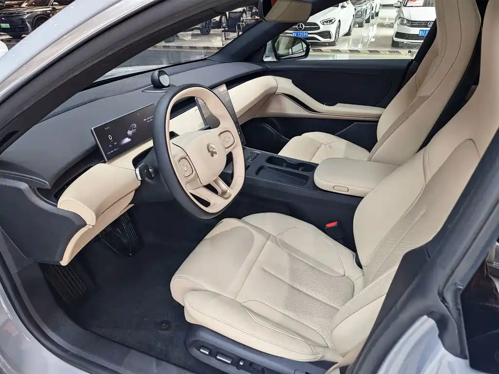 NIO ET5T — миниатюра 7