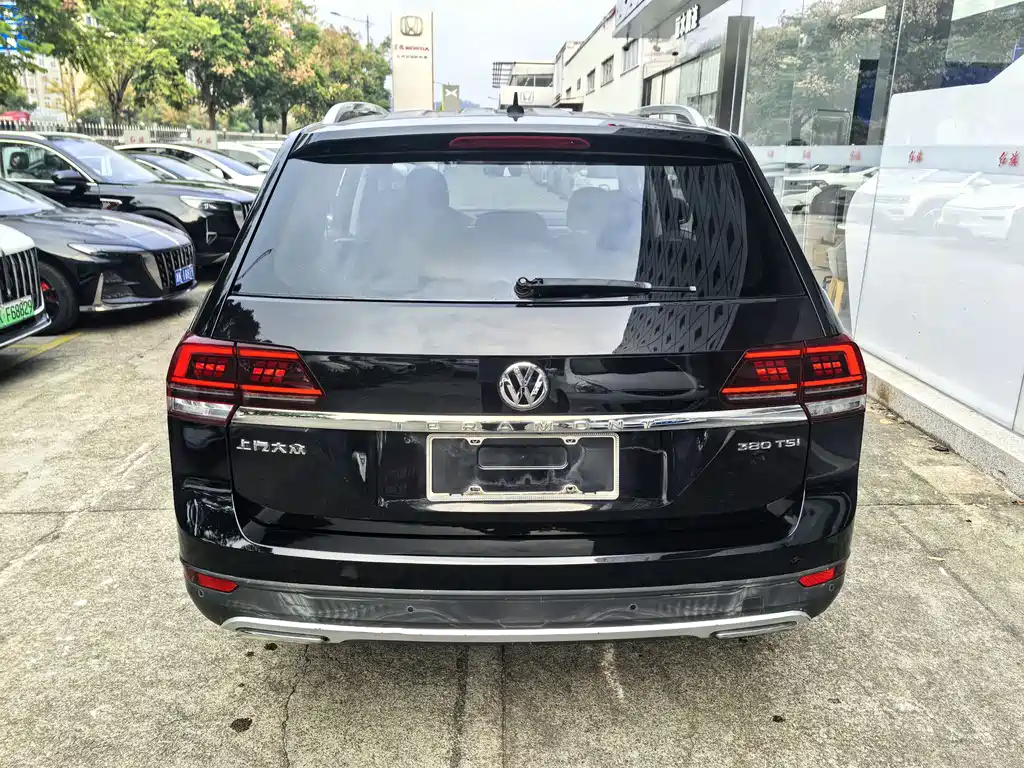 Volkswagen Teramont — миниатюра 14