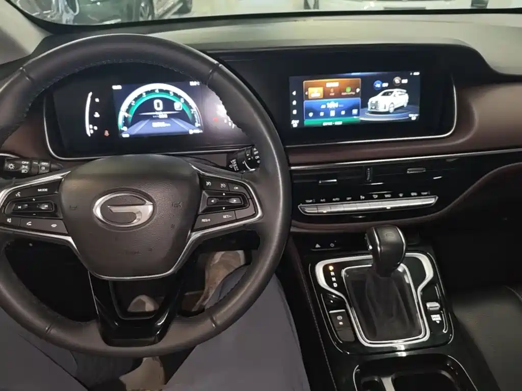 GAC Motor Trumpchi M6 — миниатюра 10