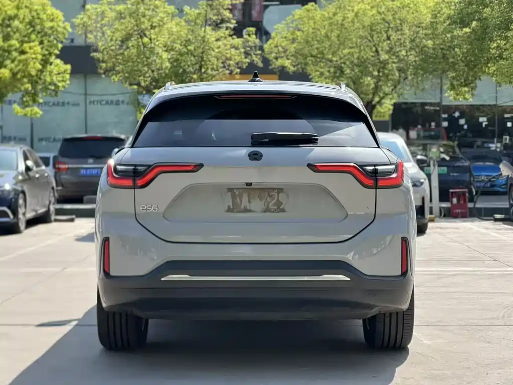 NIO ES6 — миниатюра 8