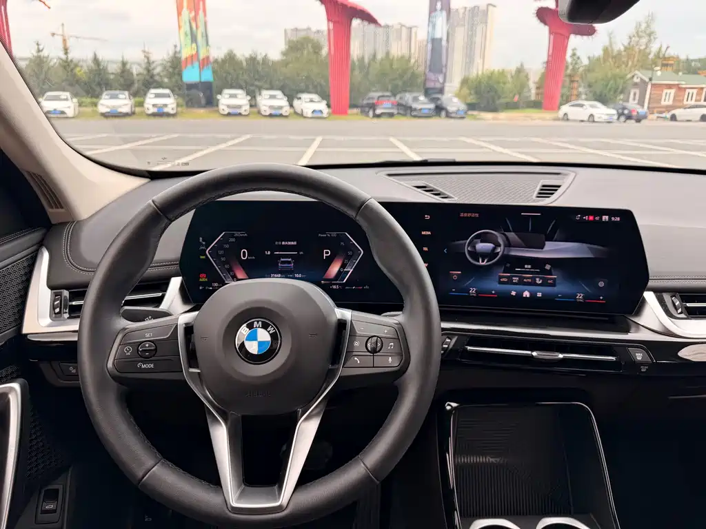 BMW X1 — миниатюра 7