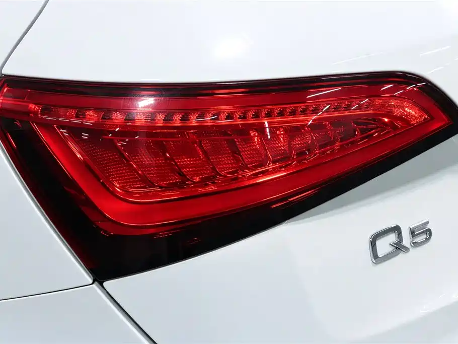 Audi Q5 — миниатюра 12