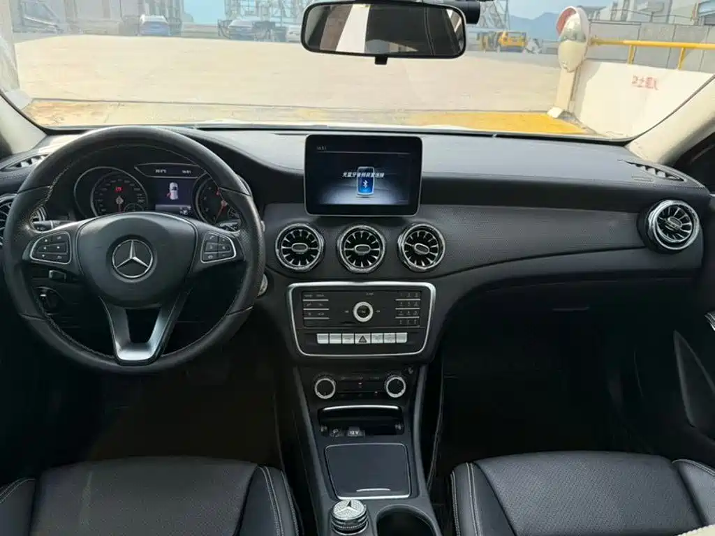 Mercedes-Benz GLA — миниатюра 7