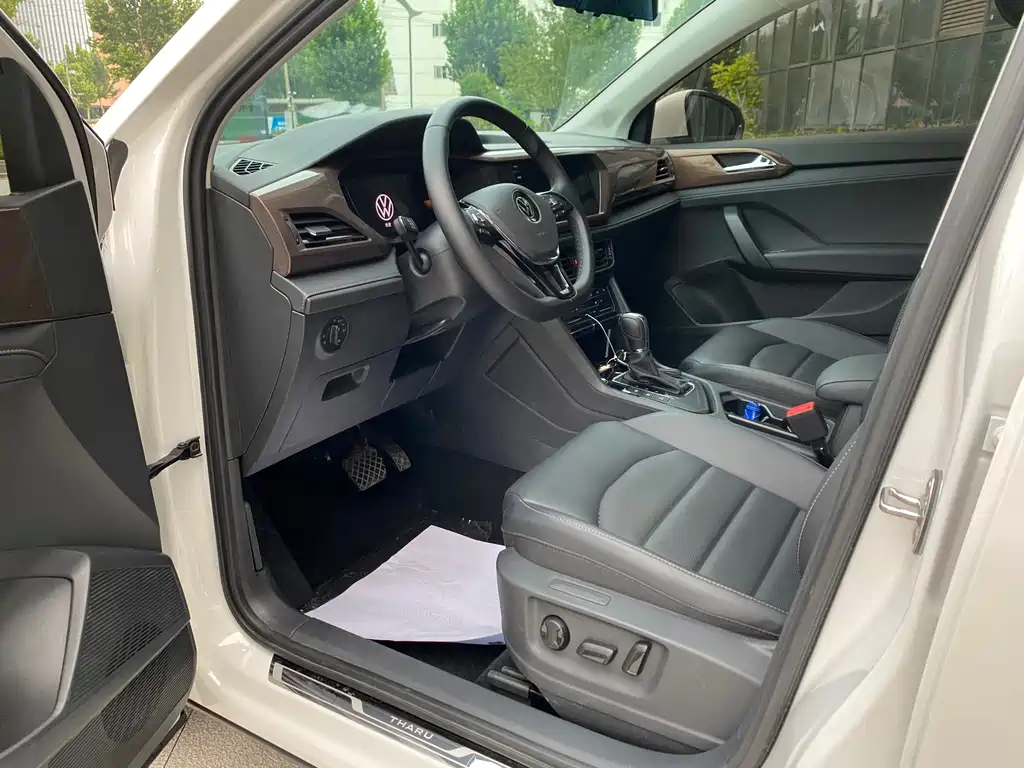 Volkswagen Tharu 2022 280TSI Luxury