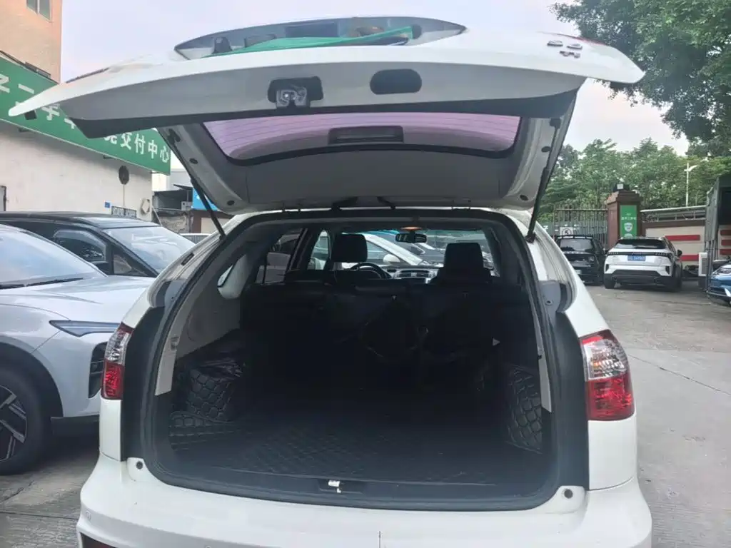 BYD S6 — миниатюра 21