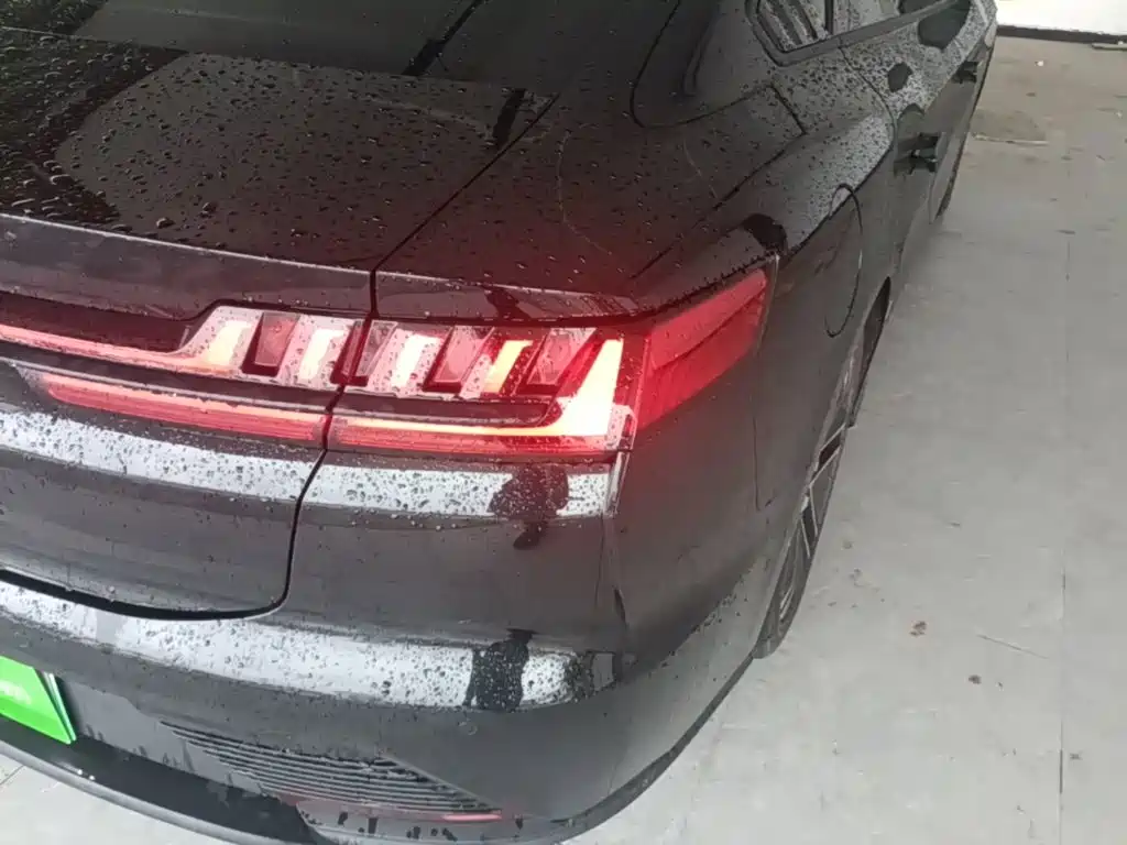 BYD Han — миниатюра 8