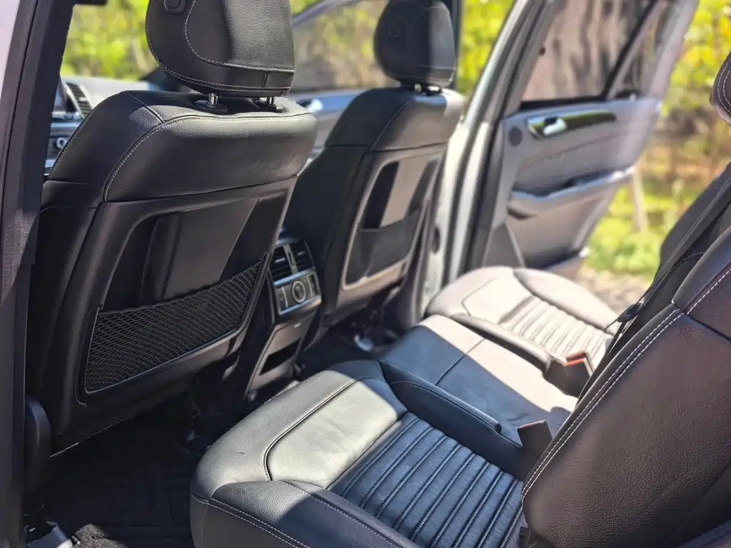 Mercedes-Benz GLS — миниатюра 9