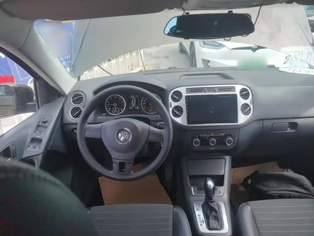 Volkswagen Tiguan — миниатюра 11