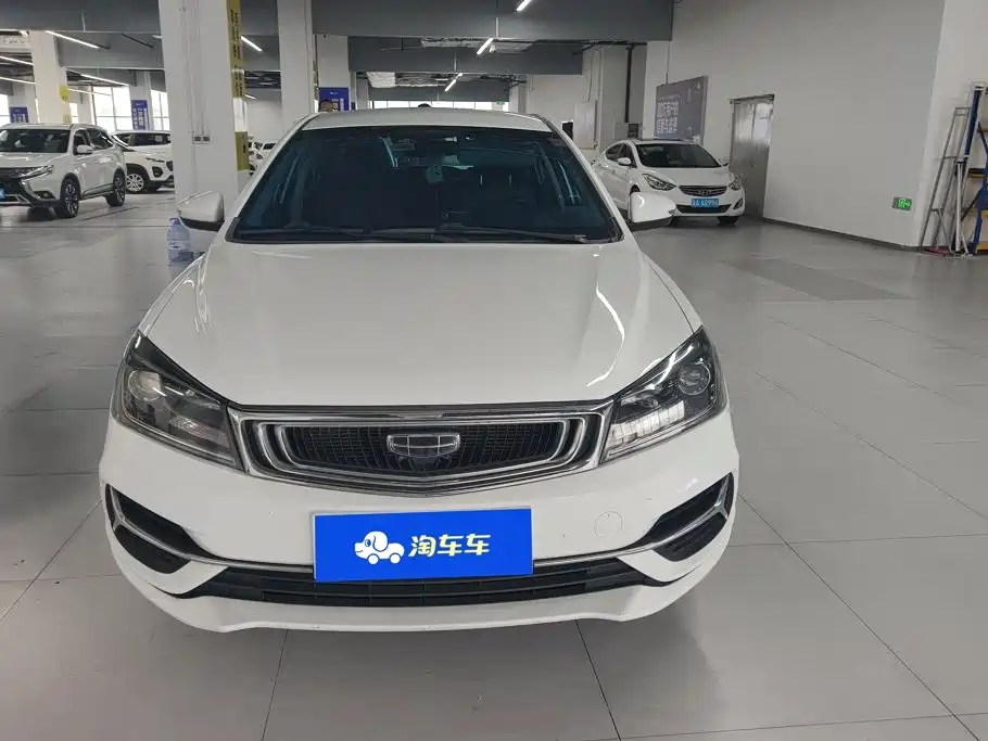 Geely Emgrand — миниатюра 2