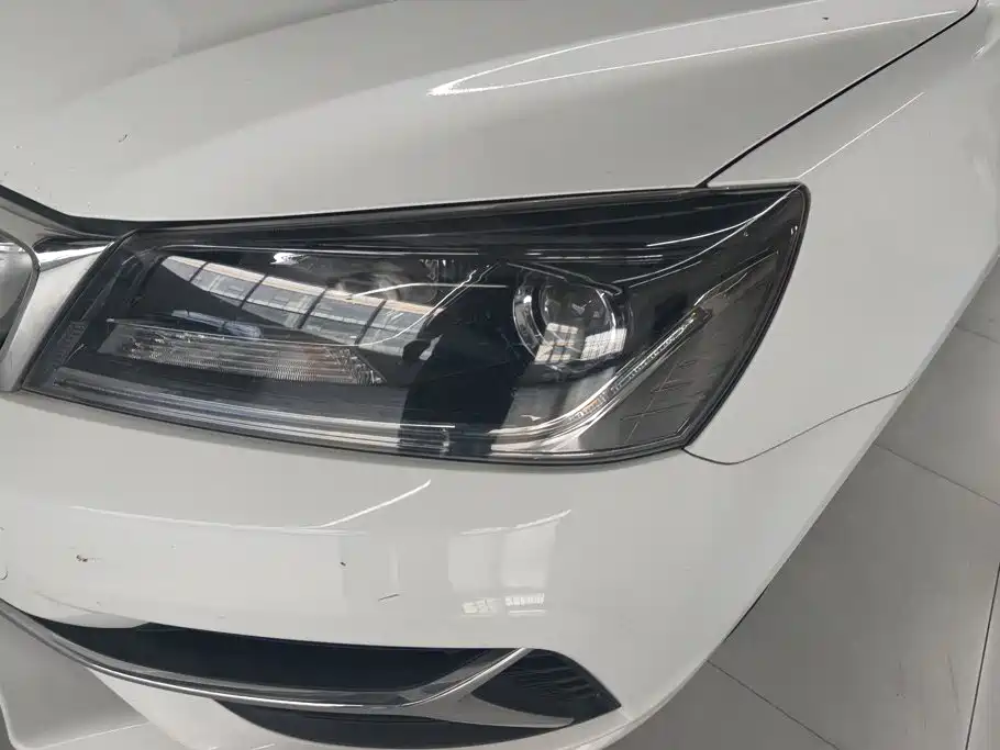 Geely Emgrand — миниатюра 5