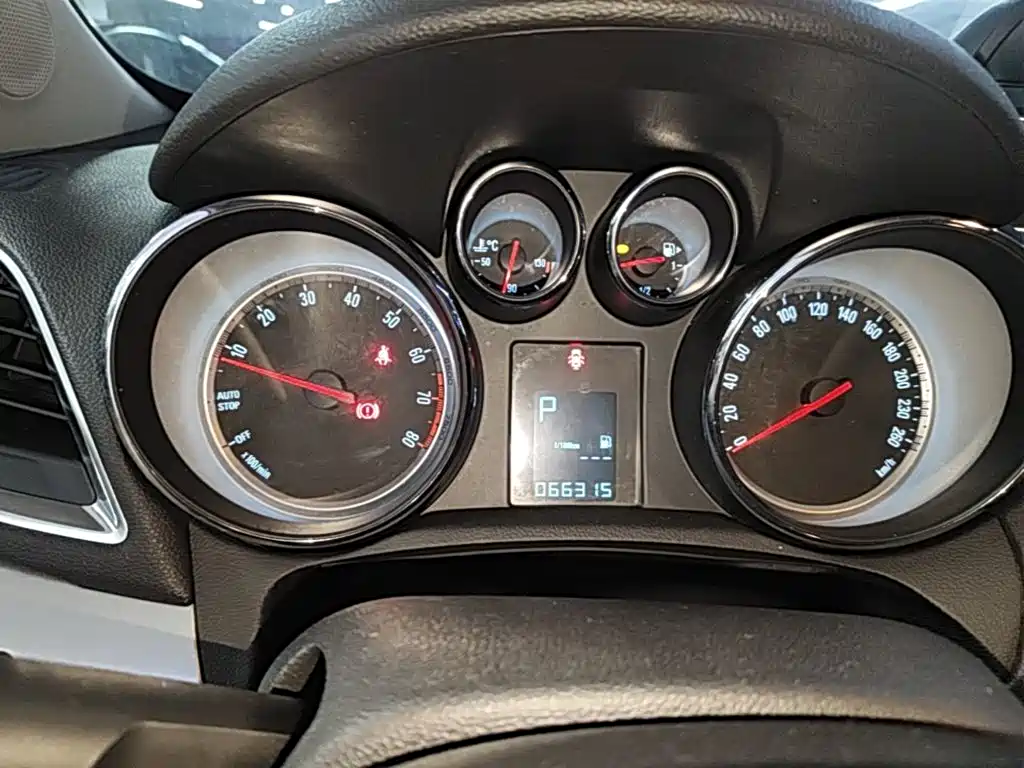 Buick Encore — миниатюра 12
