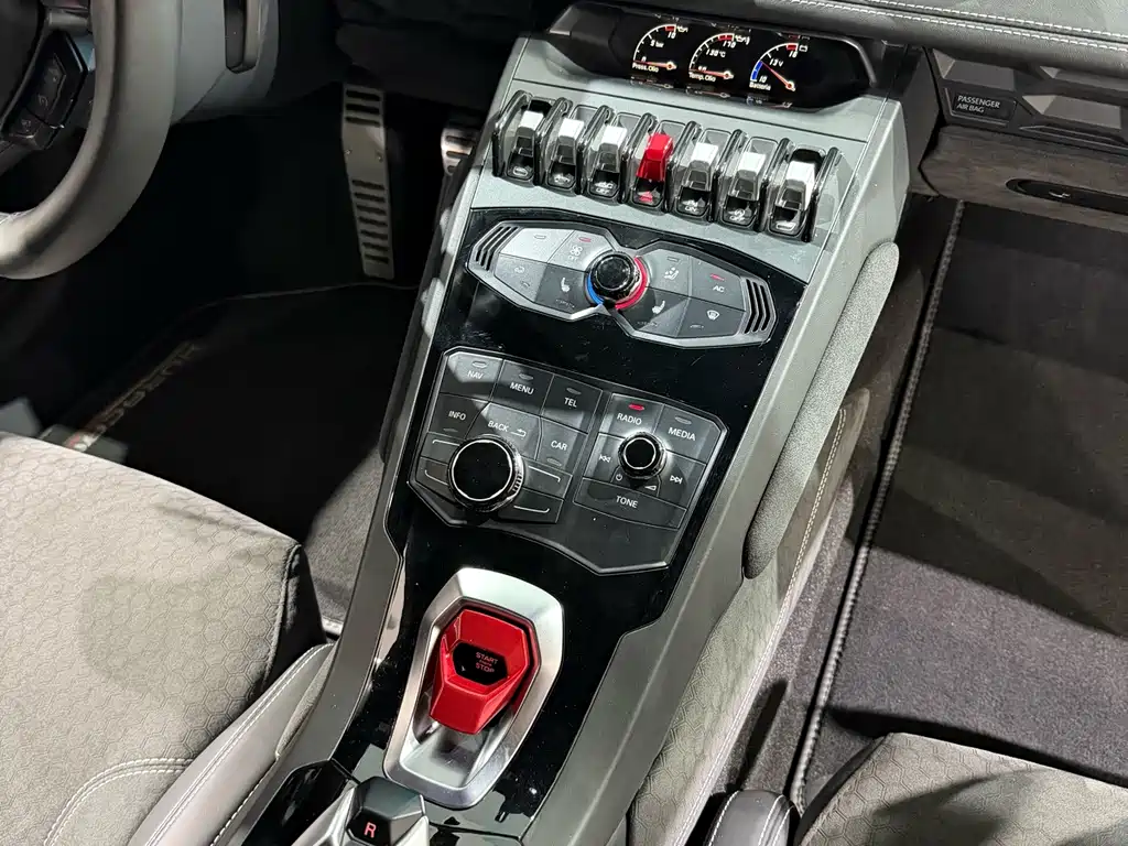 Lamborghini Huracán — миниатюра 8