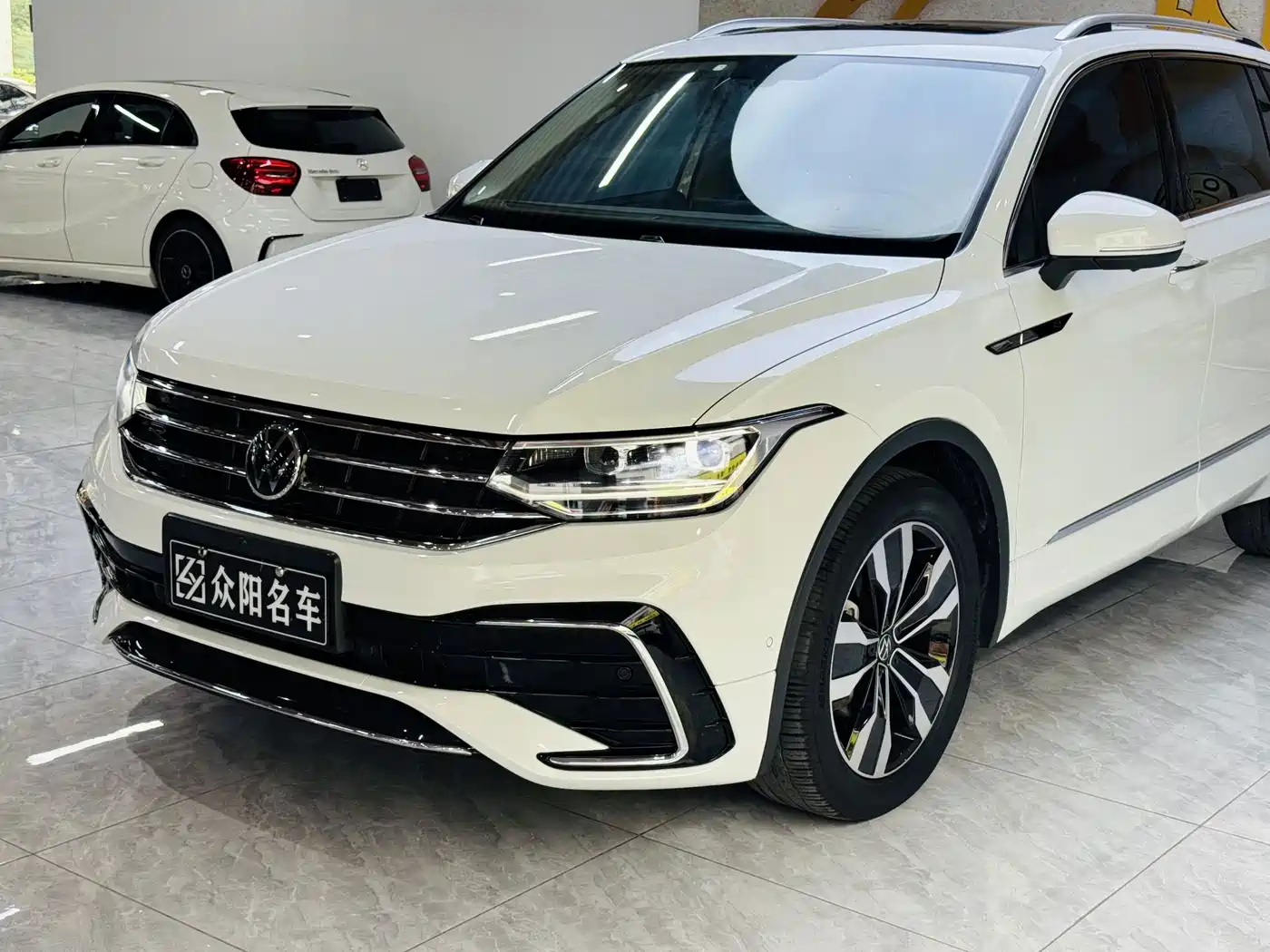 Volkswagen Tiguan L