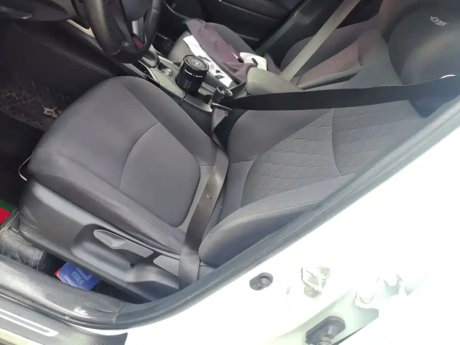 Toyota Corolla Cross — миниатюра 9