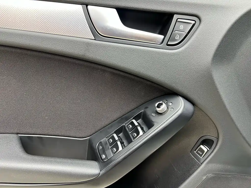 Audi A4L — миниатюра 11