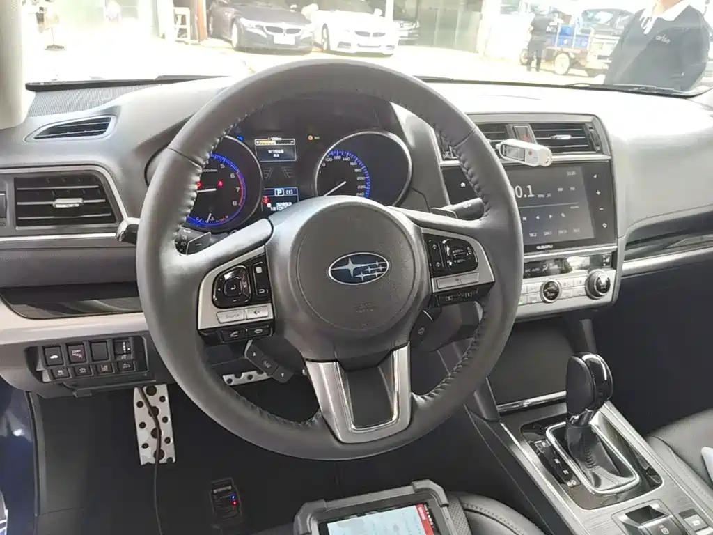 Subaru Legacy — миниатюра 11