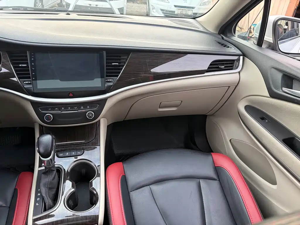 Buick Verano — миниатюра 12
