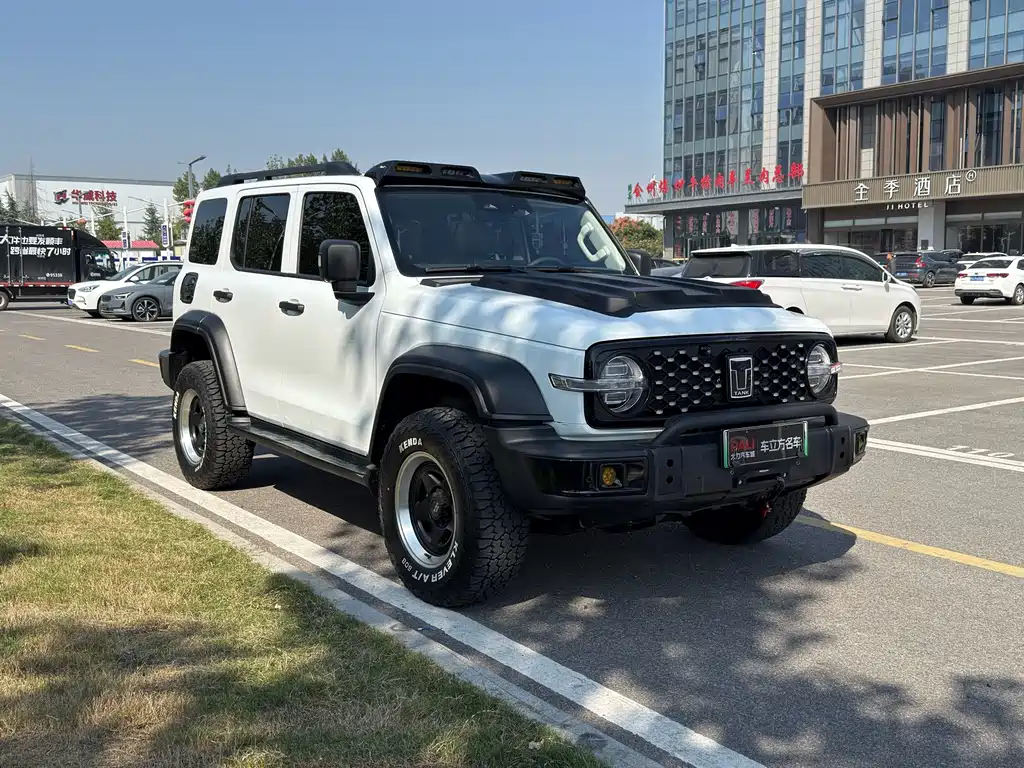 Tank Tank 300 New Energy — миниатюра 3