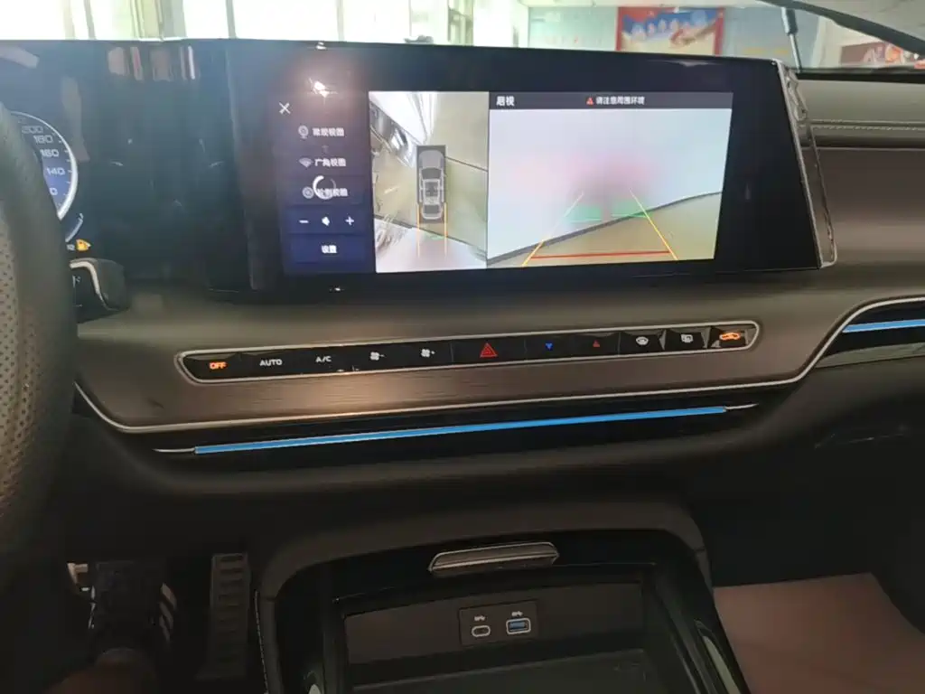 Hongqi Hongqi H9 — миниатюра 13