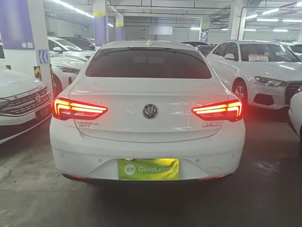 Buick Regal — миниатюра 6