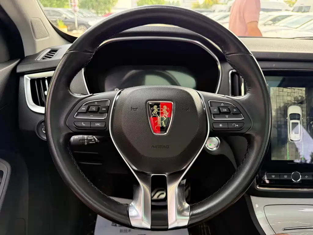 Roewe RX5 New Energy — миниатюра 24