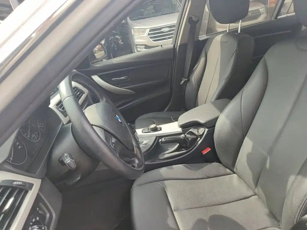 BMW 3 Series — миниатюра 15