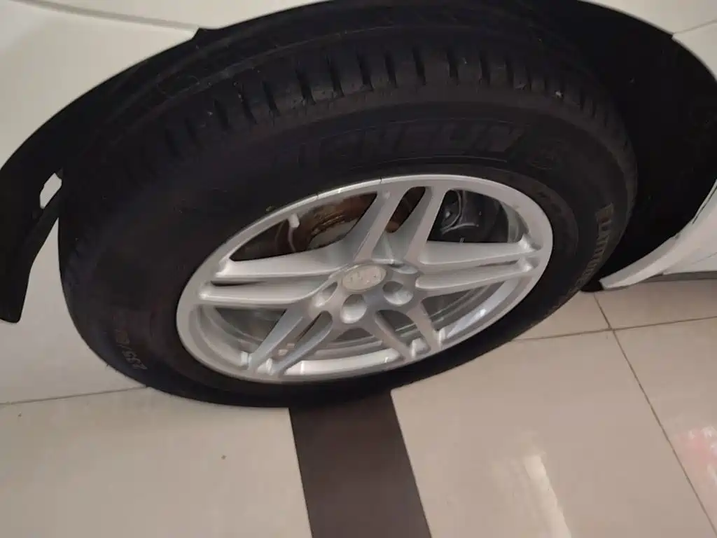 Porsche Macan — миниатюра 23