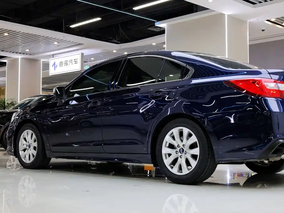 Subaru Legacy — миниатюра 12
