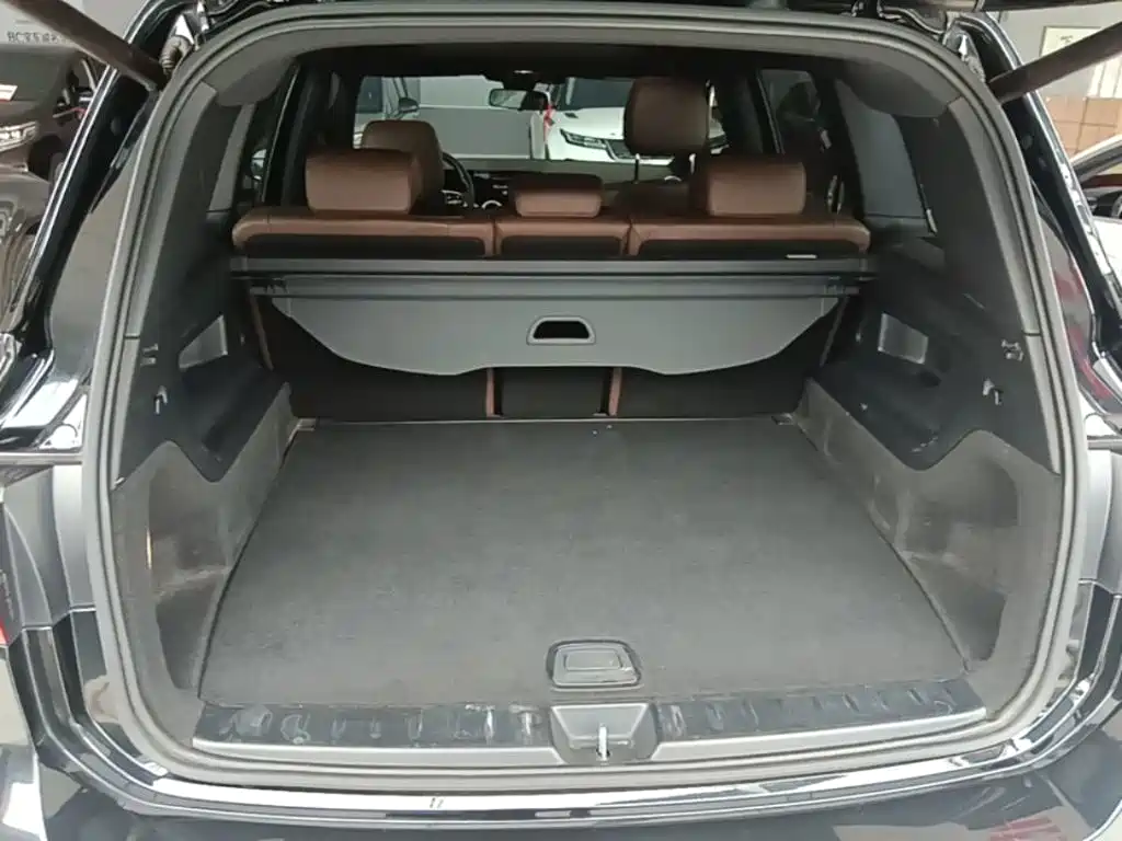 Mercedes-Benz GLB — миниатюра 19