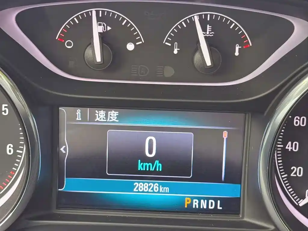 Buick Envision Plus — миниатюра 21